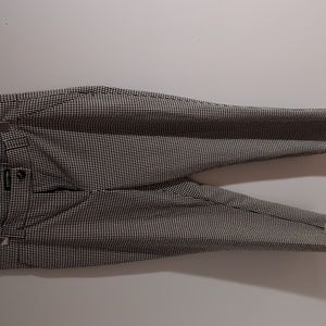 Checkered pants 🐼